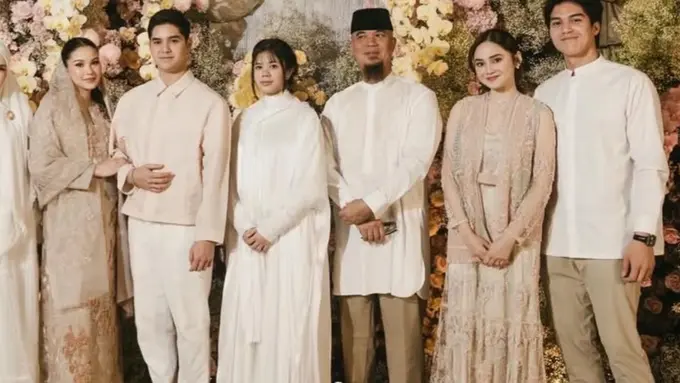 Gaya Elegan Syifa Hadju Pancarkan Aura Calon Pengantin di Pengajian Tujuh Bulanan Alyssa Daguise